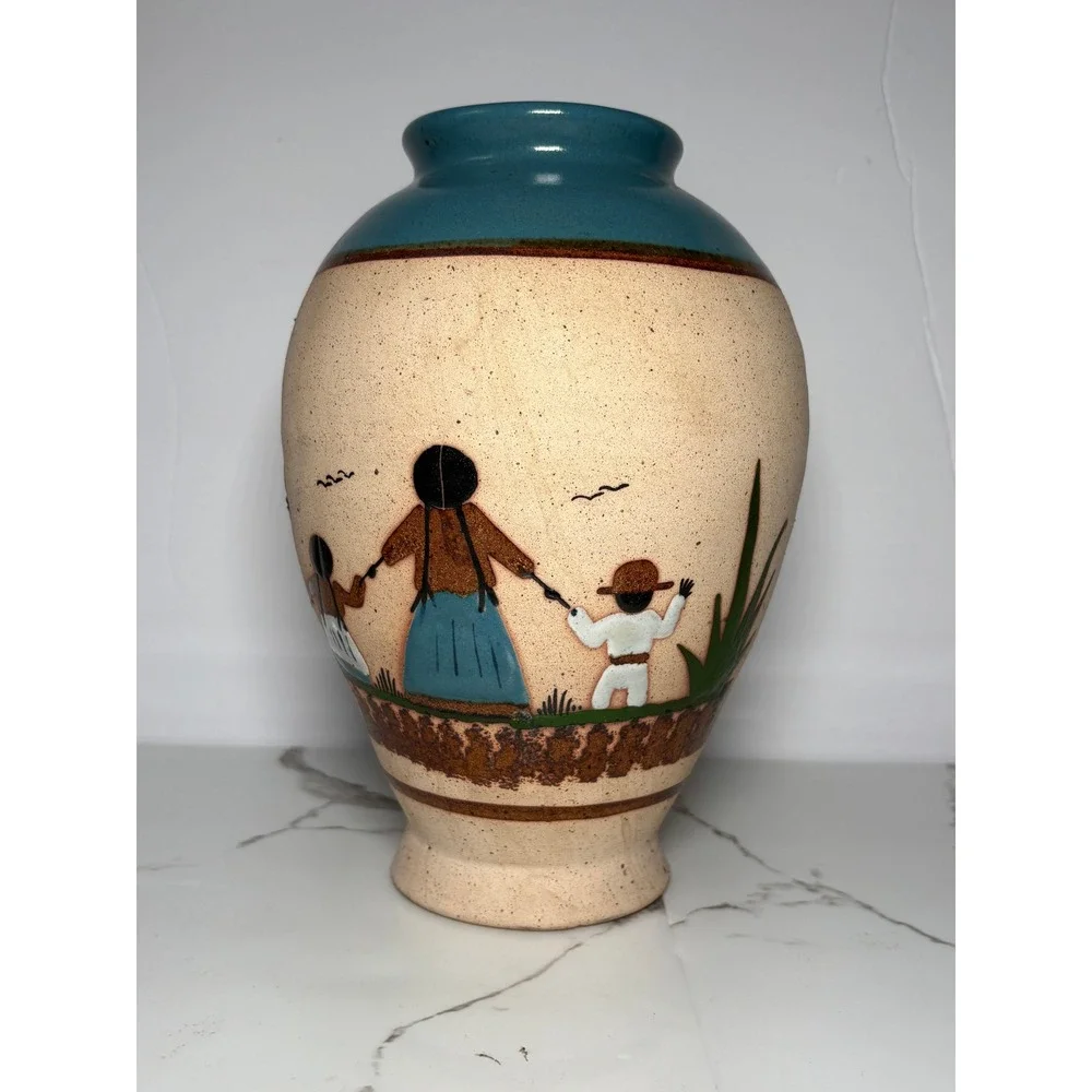 Vintage‎ Mexican Folk Art Pottery Vase Hand Painted Family Desert Scene Teal Rim